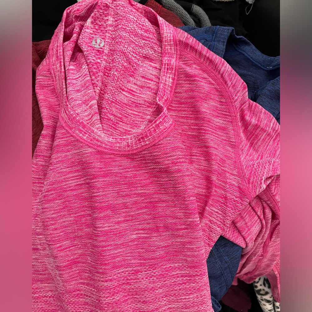 Lululemon Swiftly Tech Size 8 Like New - image 1